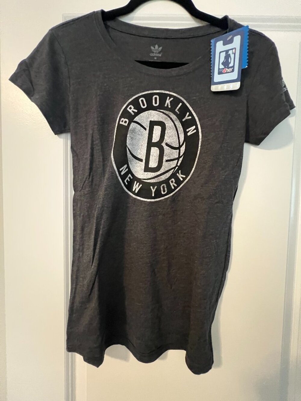 NWT Adidas NBA 4Her Brooklyn Nets Cap Sleeve Tee - Medium